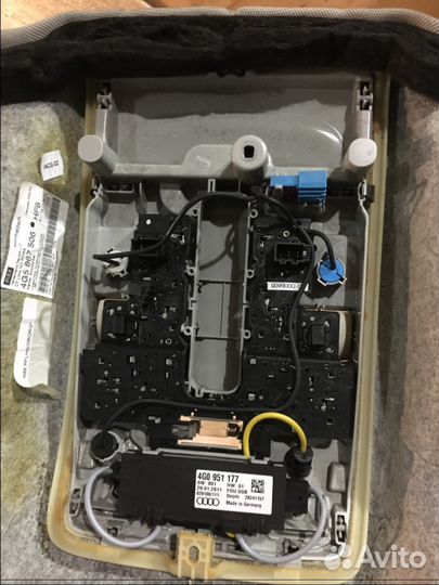 Плафон освещения салона ауди А6 С7