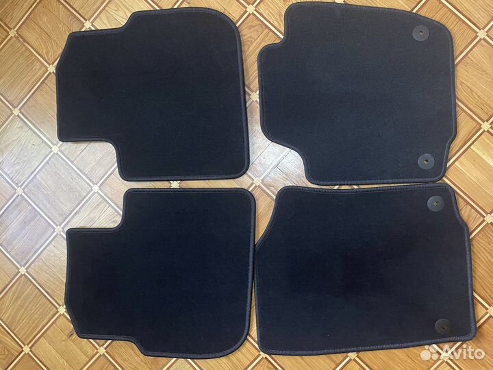 Автомобильные коврики для салона