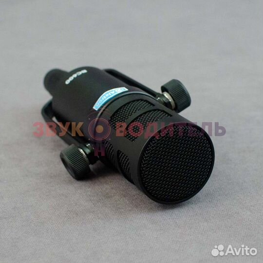 Микрофон динамический, студийный Alctron BC600