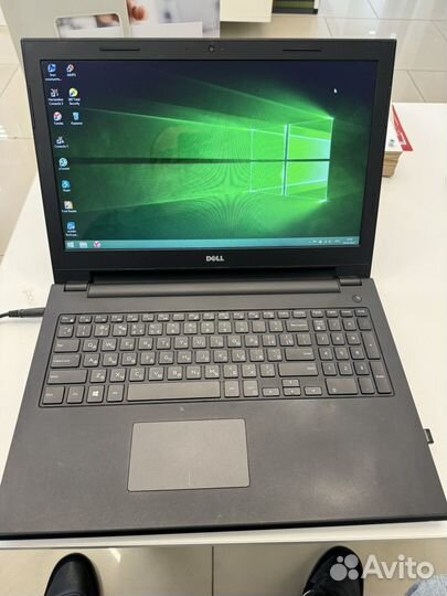 Ноутбук dell inspiron