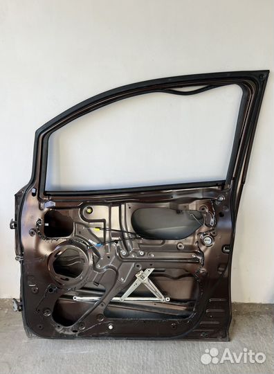 Дверь передняя правая Nissan Dayz