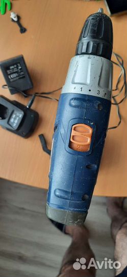 Аккумуляторная дрель шуруповерт