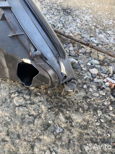 Фары левая Subaru Legacy ксенон