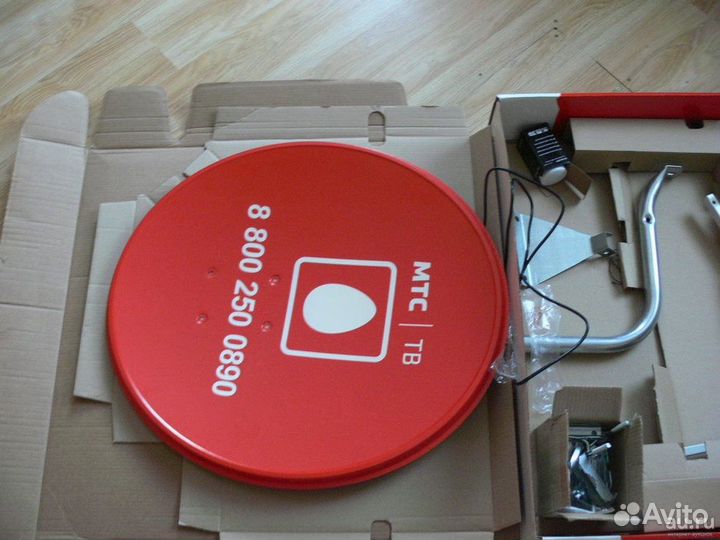 Спутниковая тарелка и рессивер МТС