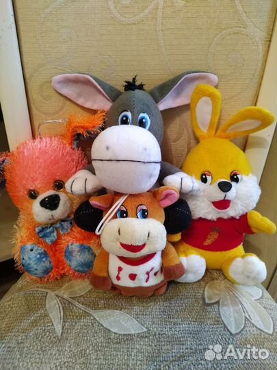 Дружная компания в добрые руки