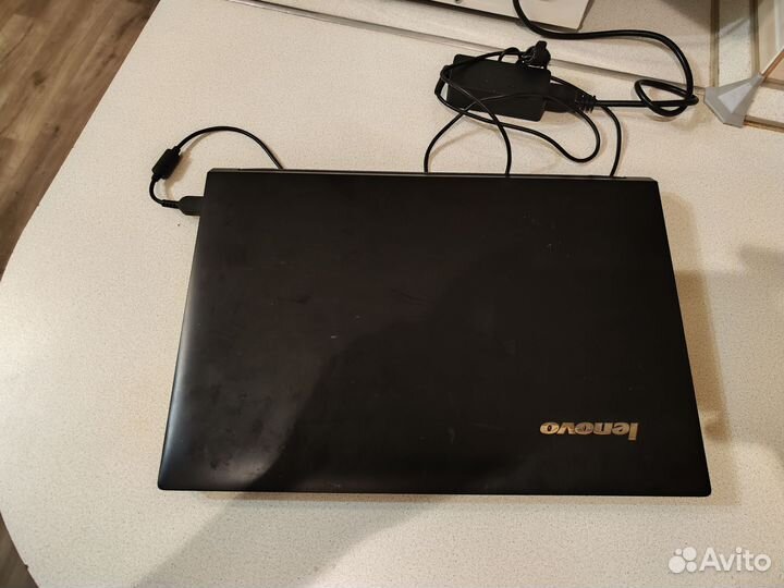 Ноутбук lenovo