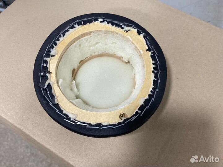 Подиум под рупор универсальные)