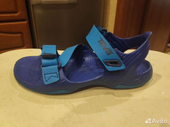 Детские сланцы Teva