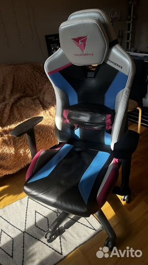 Геймерское кресло ThunderX3, Diva owerwatch