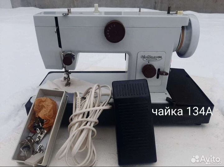 Швейная машина Чайка 134-А