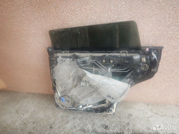 Дверь задняя правая Subaru Forester