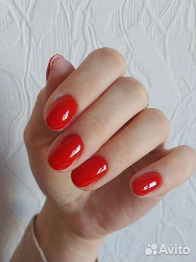 Маникюр с покрытием гель-лаком