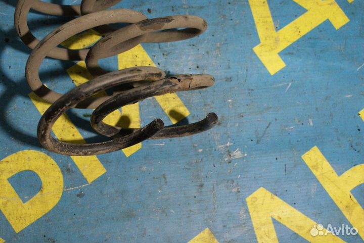 Задняя пружина Opel Corsa D