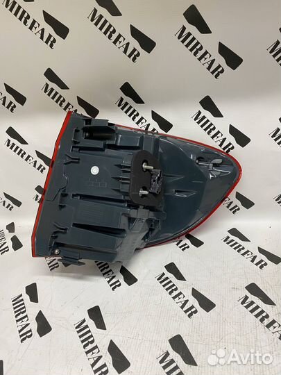 Задний левый внешний фонарь BMW X5 F15 2013-2019