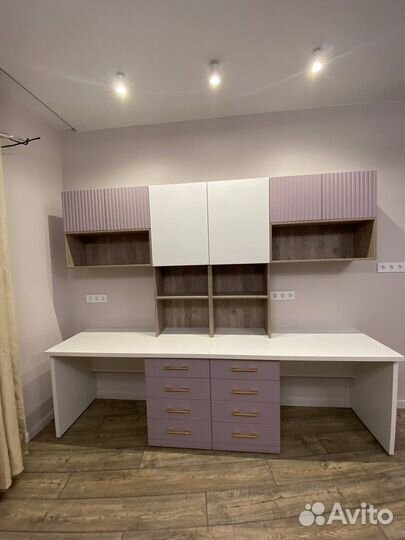 Рабочий стол для школьника под заказ