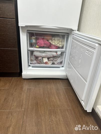 Холодильник indesit no frost