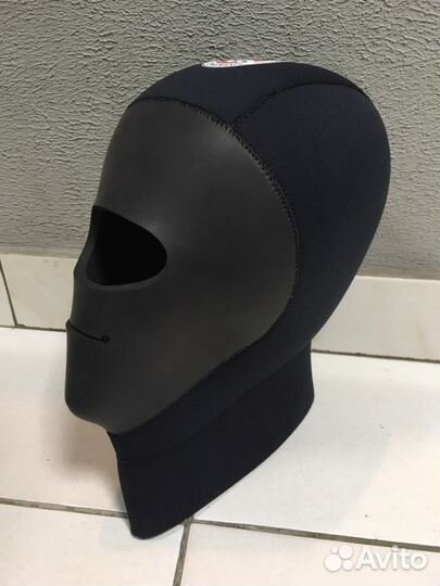 Неопреновые перчатки, шлемы, (7-9-11 мм.)