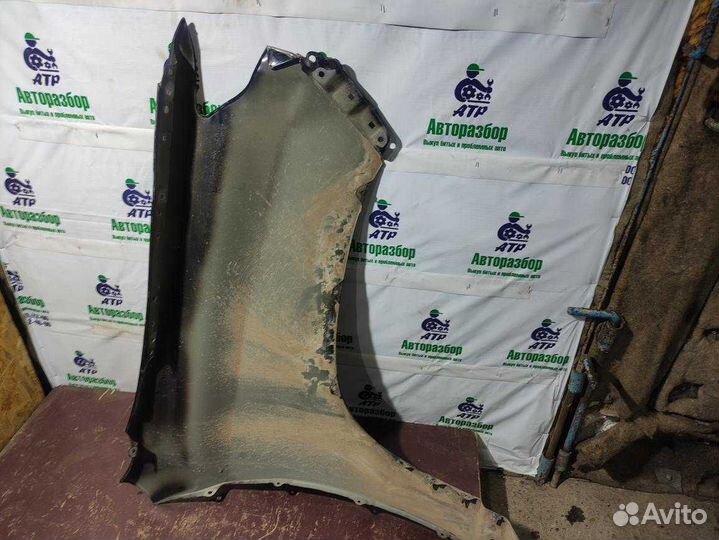 Крыло переднее левое Toyota Land Cruiser Prado