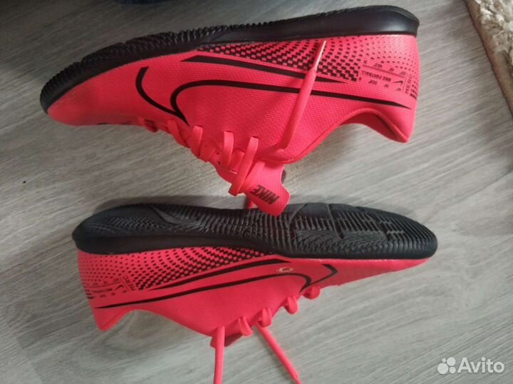 Бутсы nike mercurial