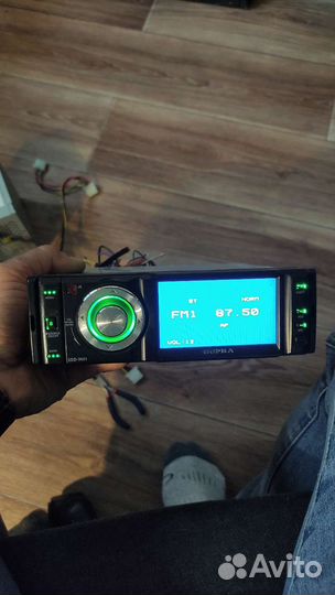 Автомобильная магнитола