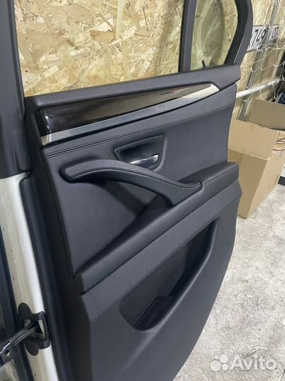 Задняя правая дверь bmw 5 f10