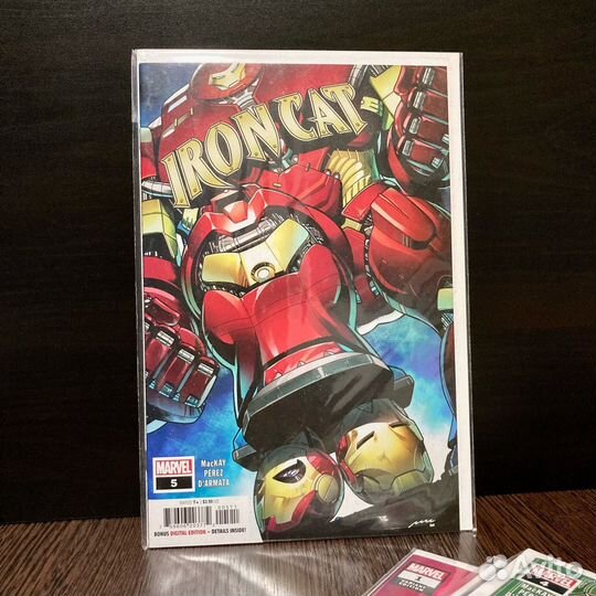 Комплект комиксов «Iron Cat» (#1-5)