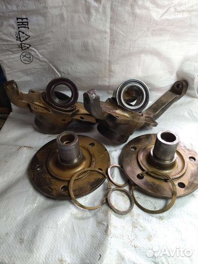 Поворотные кулаки niva нерегулируемые