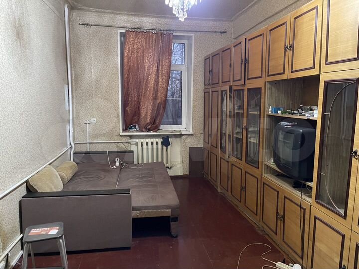 3-к. квартира, 68 м², 1/4 эт.