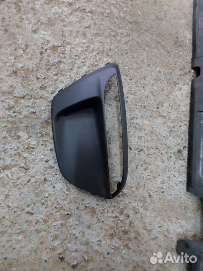 Kia rio x-line накладка правая бампера