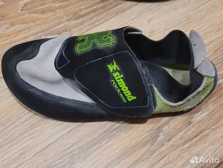 Продам скальные туфли