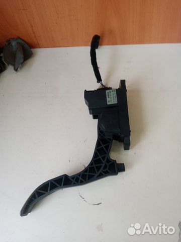 Педаль газа Skoda Fabia 1