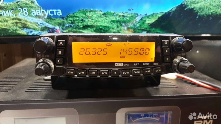 Трансивер 4 диапазона TH9800