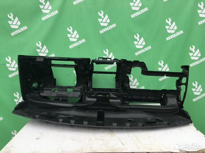 Торпедо Фольксваген Поло седан рус