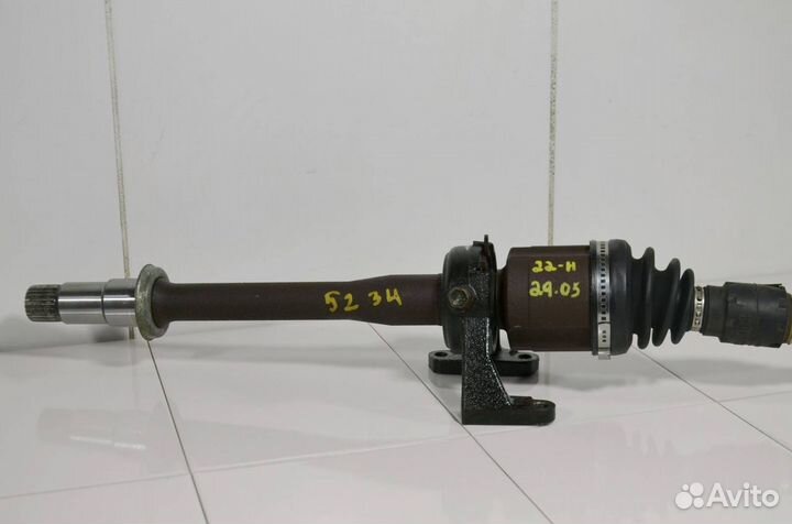 Приводной вал передний правый Toyota Camry V50