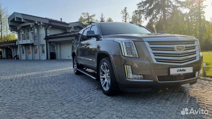 Cadillac Escalade AT, 2016, 93 000 км