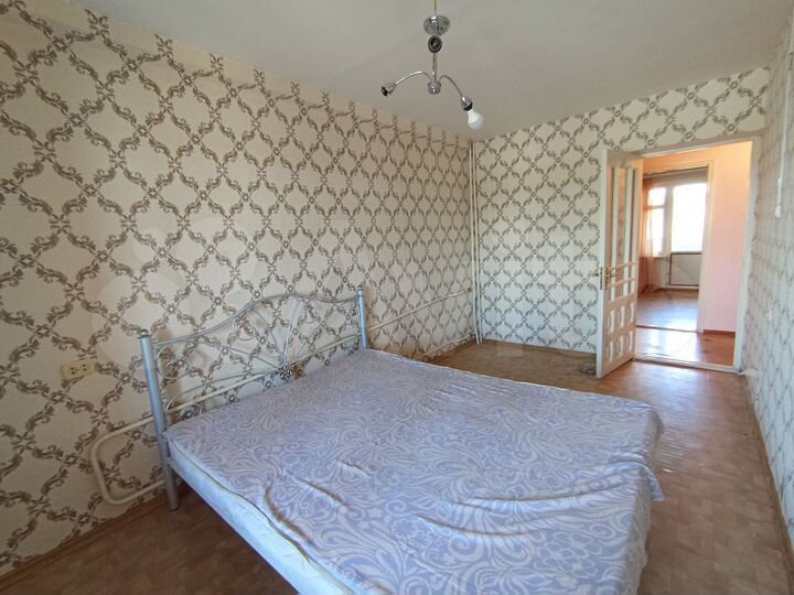 2-к. квартира, 50 м², 6/9 эт.