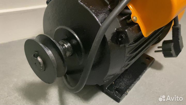 Электродвигатель 2.2 кВт 220В