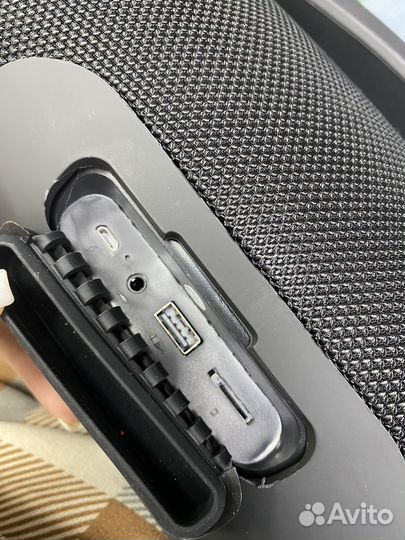 Колонка JBL Booms Box