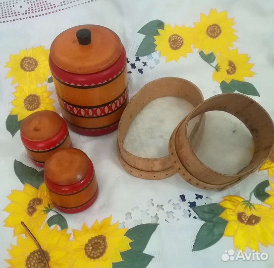 Предметы СССР деревянные и прочие