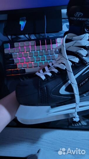 Коньки хоккейные 41 размер