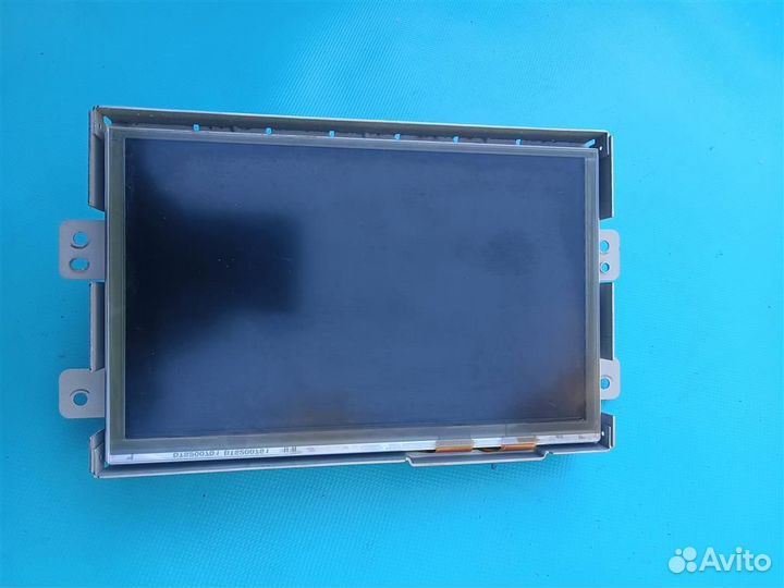 Дисплей информационный Jaguar XE X760 2015