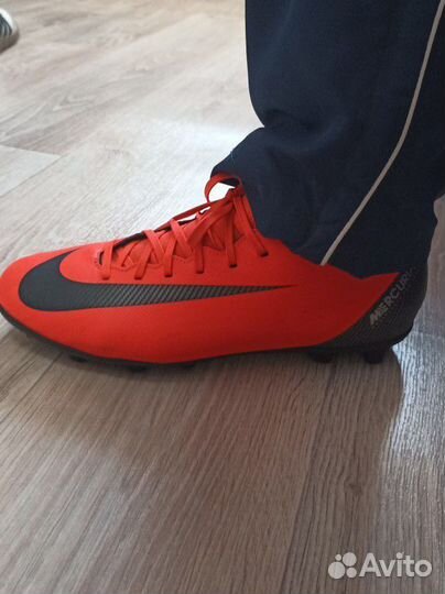 Бутсы nike