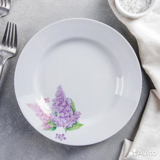 Тарелка «Сирень», d20 см, белая, фарфор