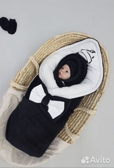 Комплект на выписку для новорожденных на мальчика