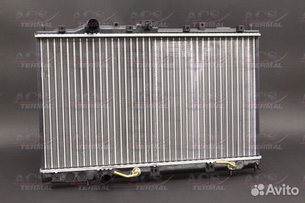 Радиатор охлаждения Митсубиси Кольт V 1.3-1.6 96-0