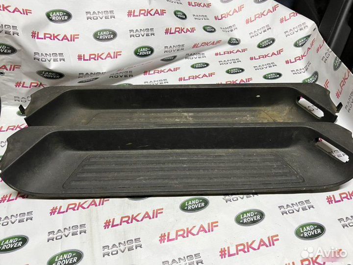 Облицовка подножки Volkswagen Multivan T5