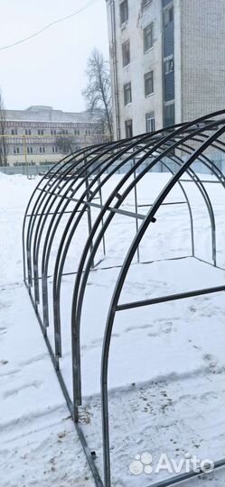 Арочные усиленные теплицы