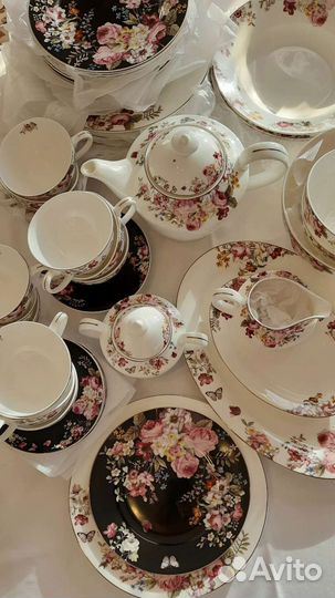 Набор столовой посуды на 12 персон