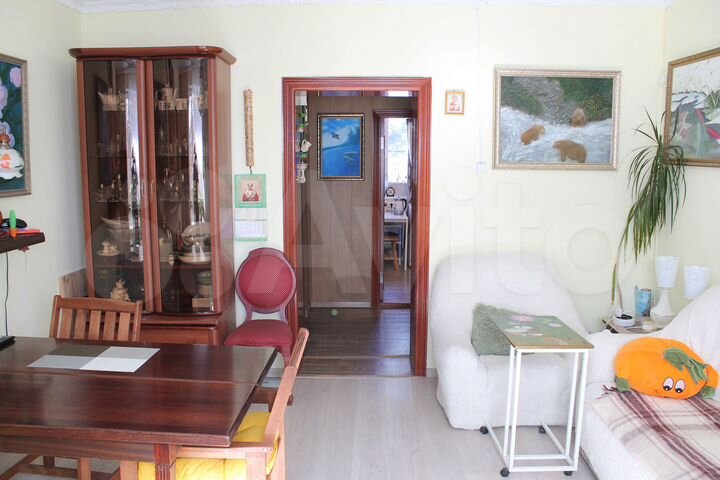 Дом 197 м² на участке 15 сот.