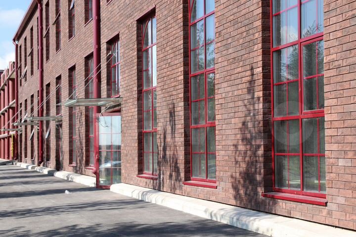 Помещение свободного значения в аренду 91.2 м²